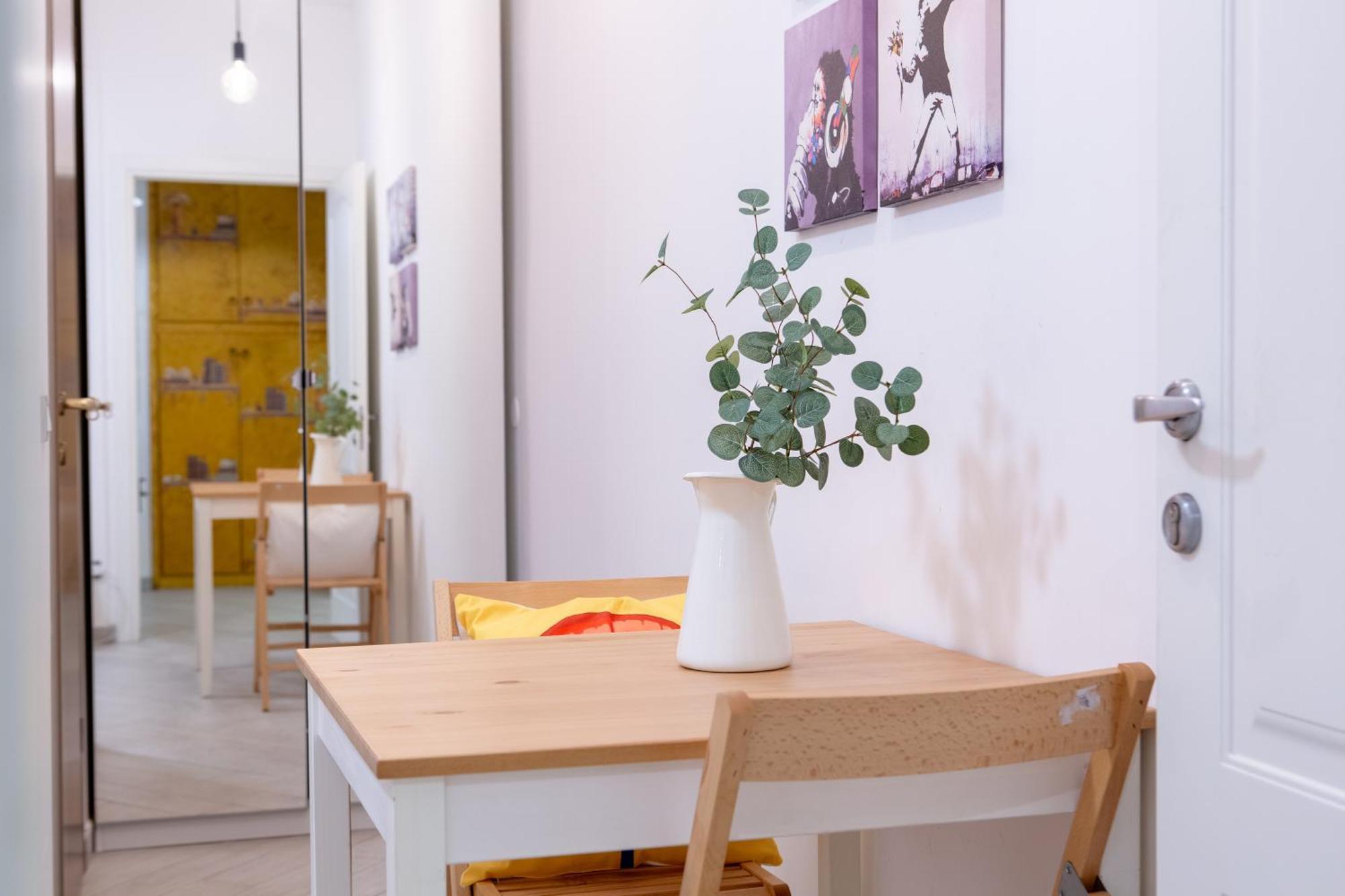 Stanza Comoda E Silenziosa Con Bagno Privato E Area Lavoro E Relax Rome Luaran gambar